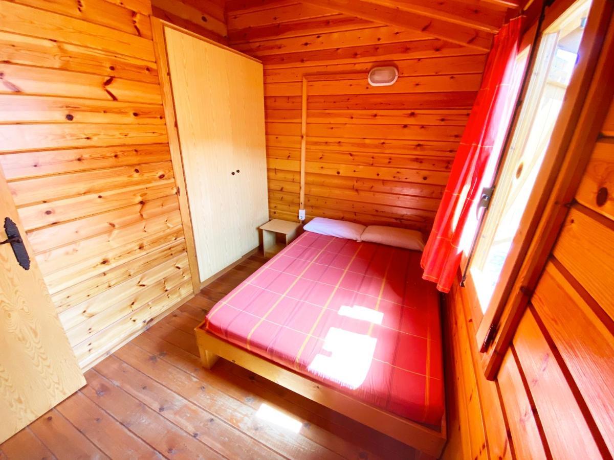 Bungalows Camping Ferrer Peñíscola エクステリア 写真